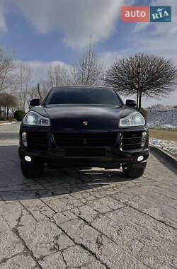 Porsche Cayenne  2008