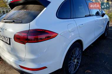 Porsche Cayenne  2017