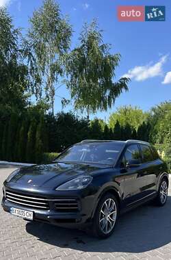 Porsche Cayenne  2018