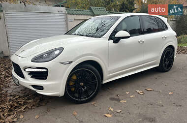 Porsche Cayenne 2011