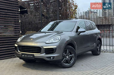 Porsche Cayenne  2017