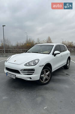 Porsche Cayenne  2013