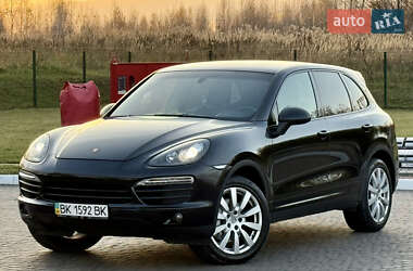 Porsche Cayenne  2011