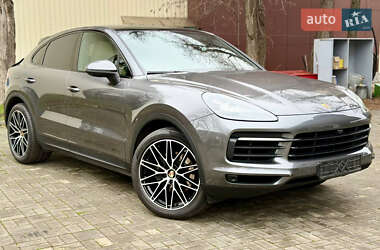 Porsche Cayenne 2021