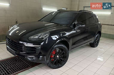 Porsche Cayenne 2017