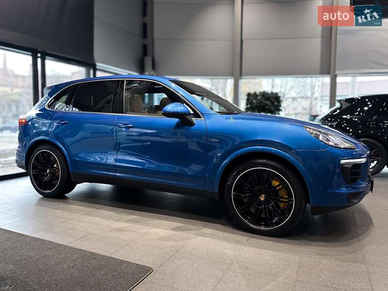Внедорожник / Кроссовер Porsche Cayenne 2016 в Одессе фото 4 Внедорожник / Кроссовер Porsche Cayenne 2016 в Одессе