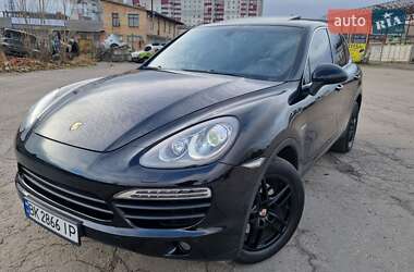 Porsche Cayenne  2013