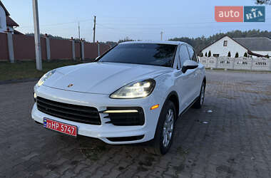 Porsche Cayenne  2019