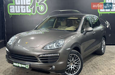 Porsche Cayenne 2012
