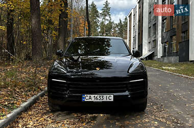 Porsche Cayenne  2019