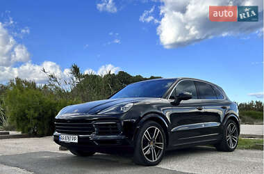Porsche Cayenne  2020