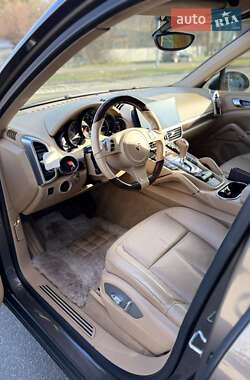 Porsche Cayenne 2013