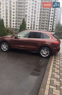 Porsche Cayenne 2011