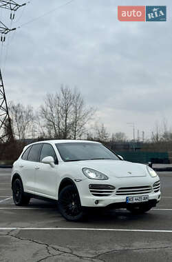 Porsche Cayenne  2011