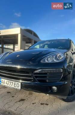 Porsche Cayenne 2012