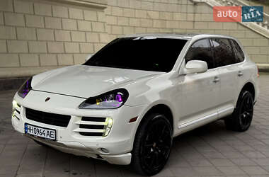 Porsche Cayenne  2008