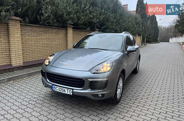 Porsche Cayenne  2017