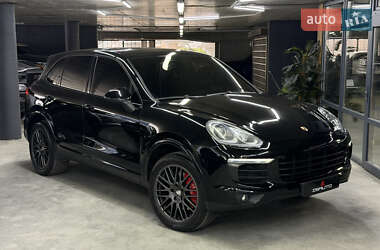 Porsche Cayenne  2016