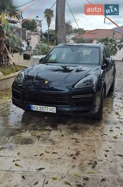 Porsche Cayenne  2018
