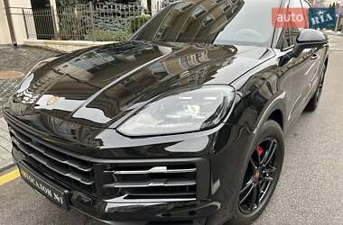 Porsche Cayenne  2025