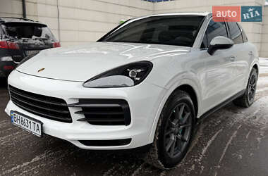 Porsche Cayenne  2018