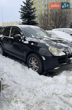 Porsche Cayenne  2006