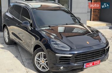 Porsche Cayenne  2016
