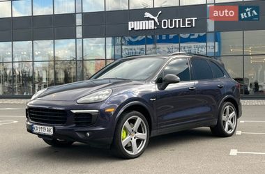 Porsche Cayenne  2016