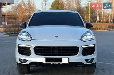 Porsche Cayenne  2015
