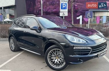 Porsche Cayenne  2013
