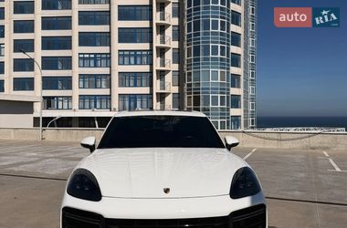 Porsche Cayenne  2019