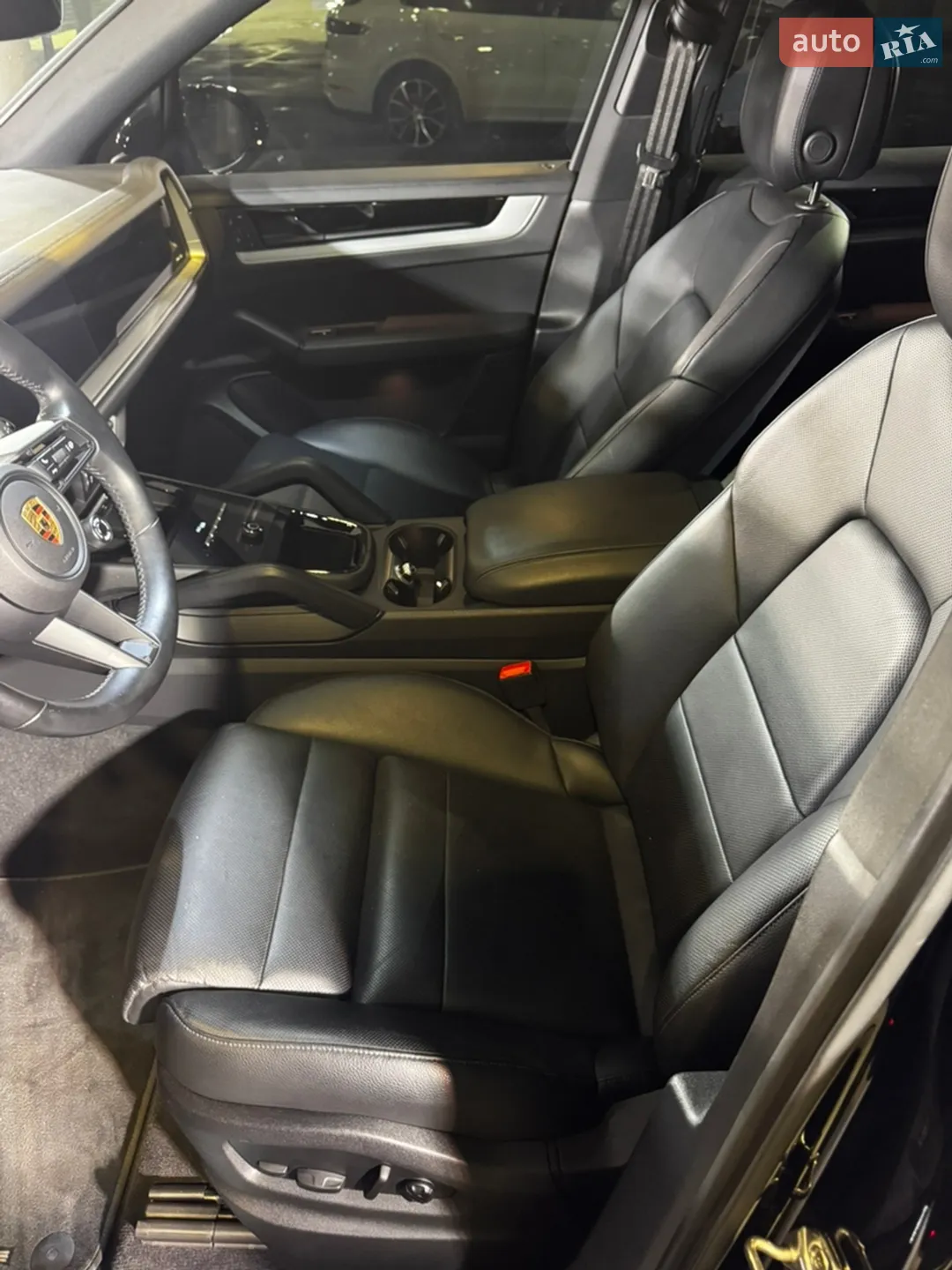 Porsche Cayenne 2023 VIN WP1ZZZ9YZRDA01873 фото оголошення 26 з 87