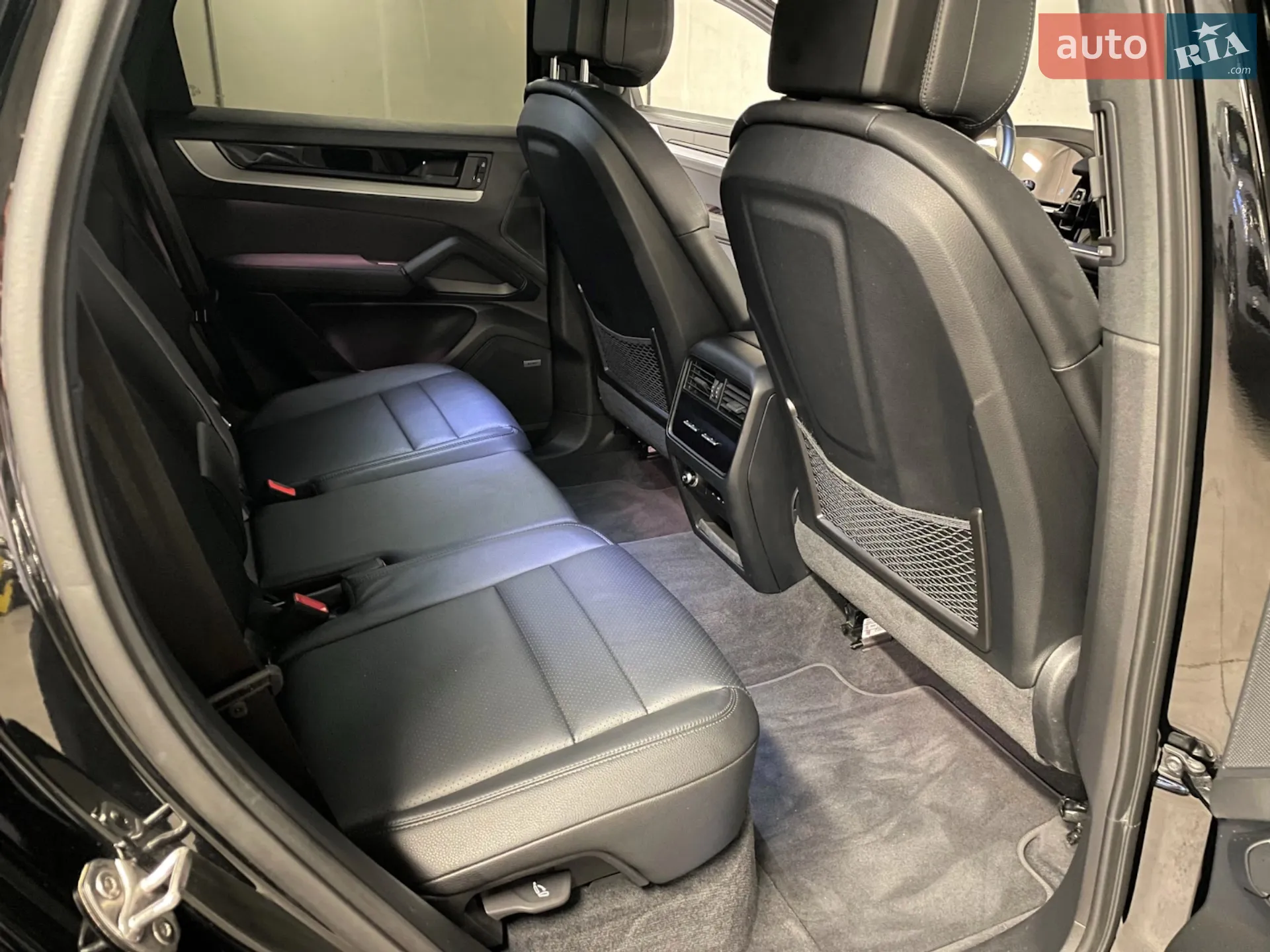 Porsche Cayenne 2023 VIN WP1ZZZ9YZRDA01873 фото оголошення 53 з 87