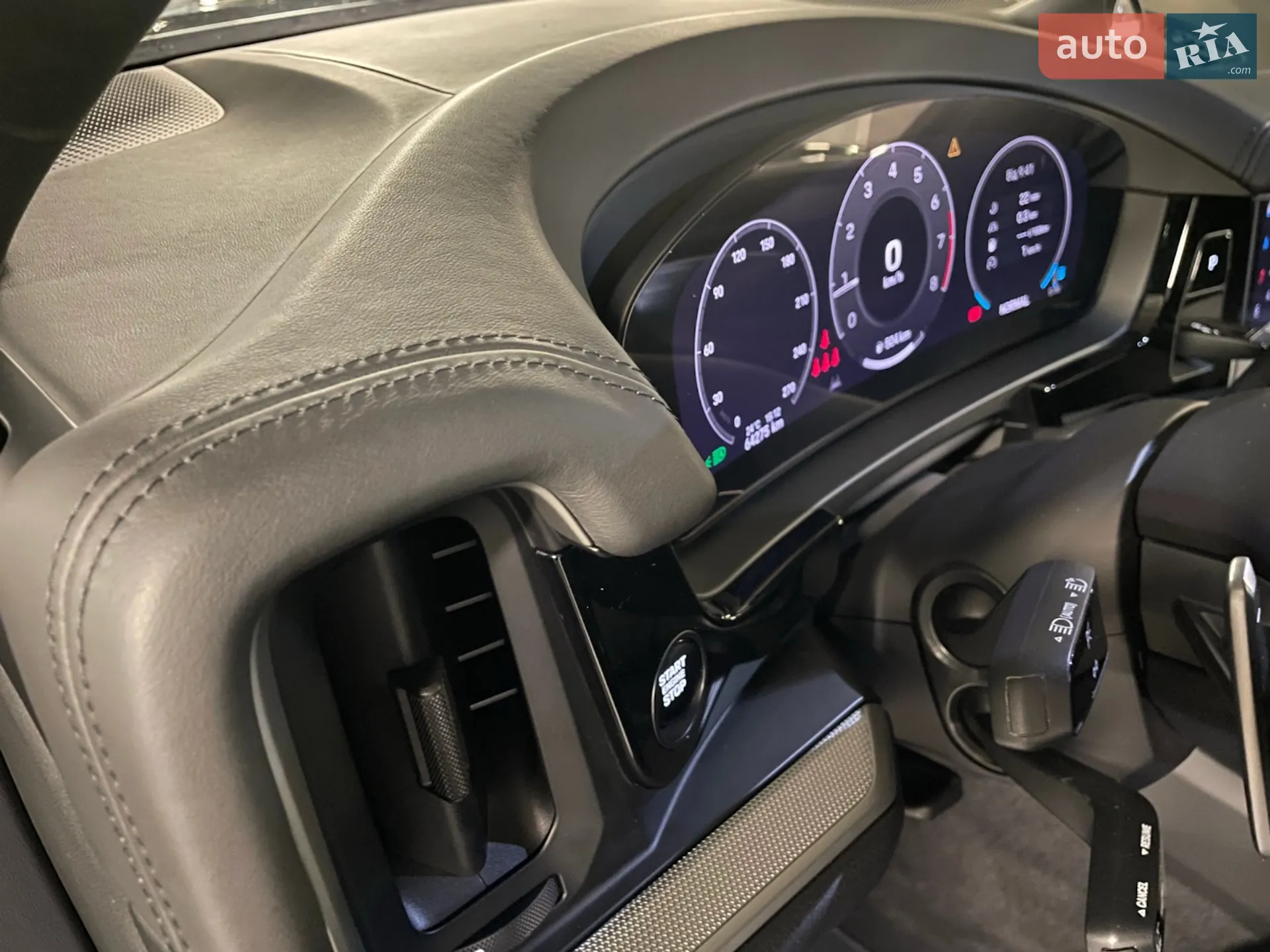 Porsche Cayenne 2023 VIN WP1ZZZ9YZRDA01873 фото оголошення 25 з 87