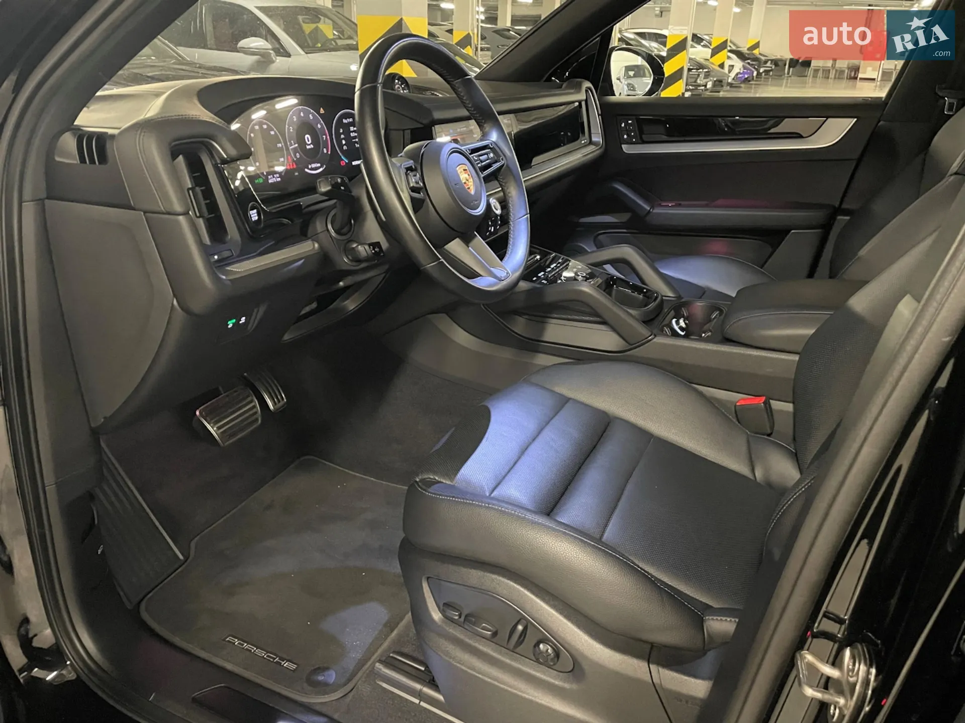 Porsche Cayenne 2023 VIN WP1ZZZ9YZRDA01873 фото оголошення 42 з 87
