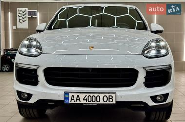 Porsche Cayenne  2016