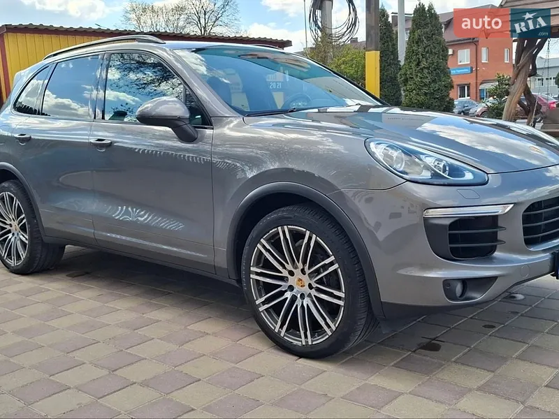 Porsche Cayenne 2017