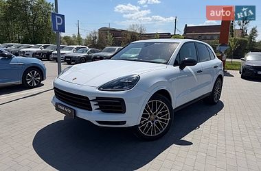 Porsche Cayenne 2022