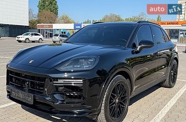 Porsche Cayenne  2024