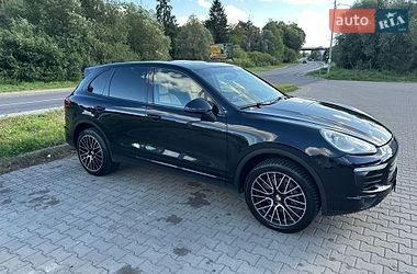 Porsche Cayenne  2017