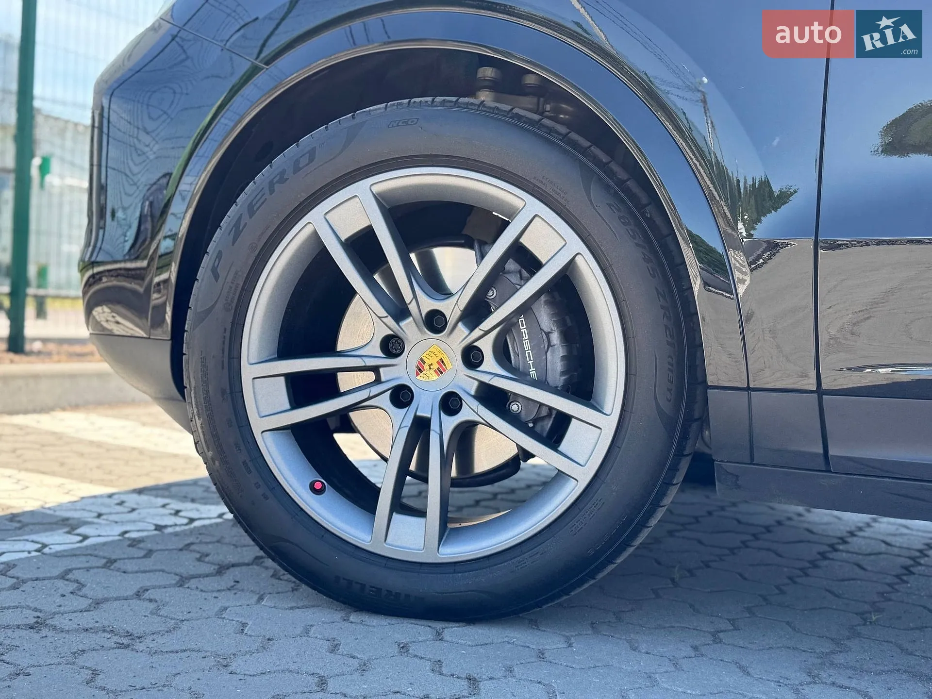Porsche Cayenne 2023 VIN WP1ZZZ9YZRDA01873 фото оголошення 2 з 87