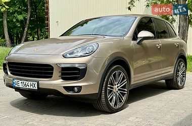Porsche Cayenne  2016