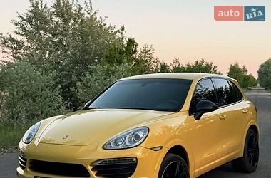 Porsche Cayenne 2012