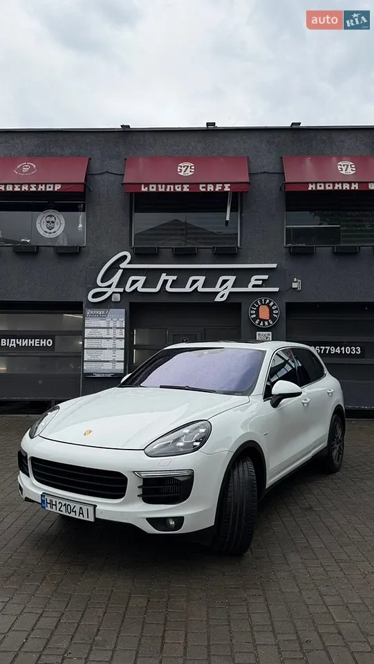 2014 Porsche Cayenne - мініатюра 3