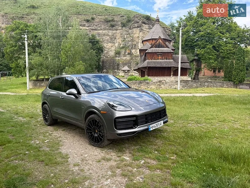 Porsche Cayenne 2014