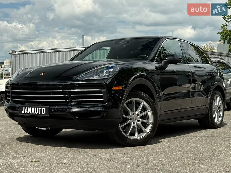 Porsche Cayenne 2021