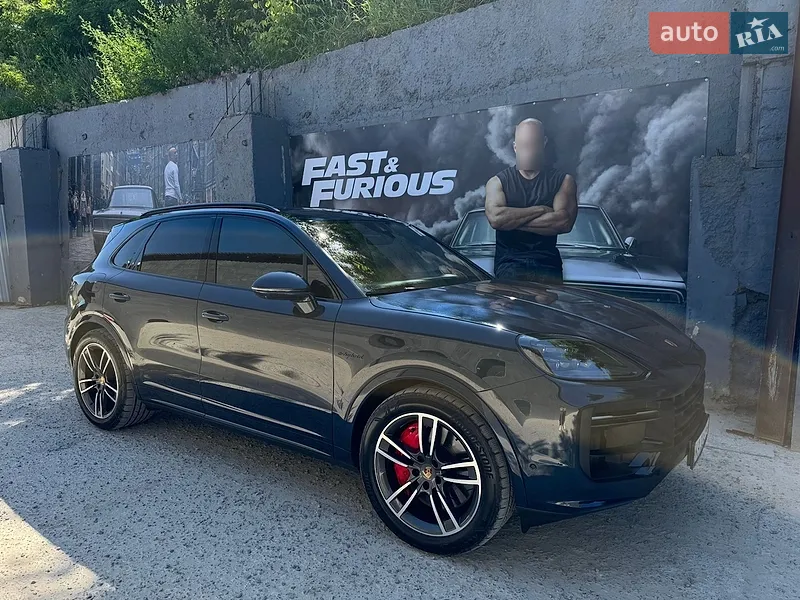 Porsche Cayenne 2024
