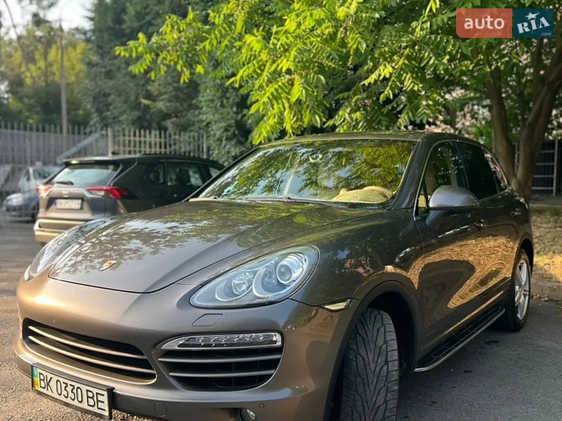 Porsche Cayenne 2012