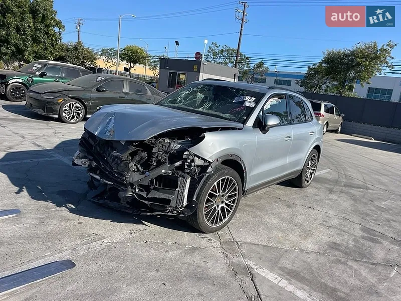Porsche Cayenne 2020