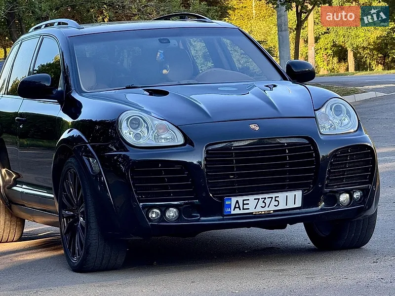 Porsche Cayenne 2003